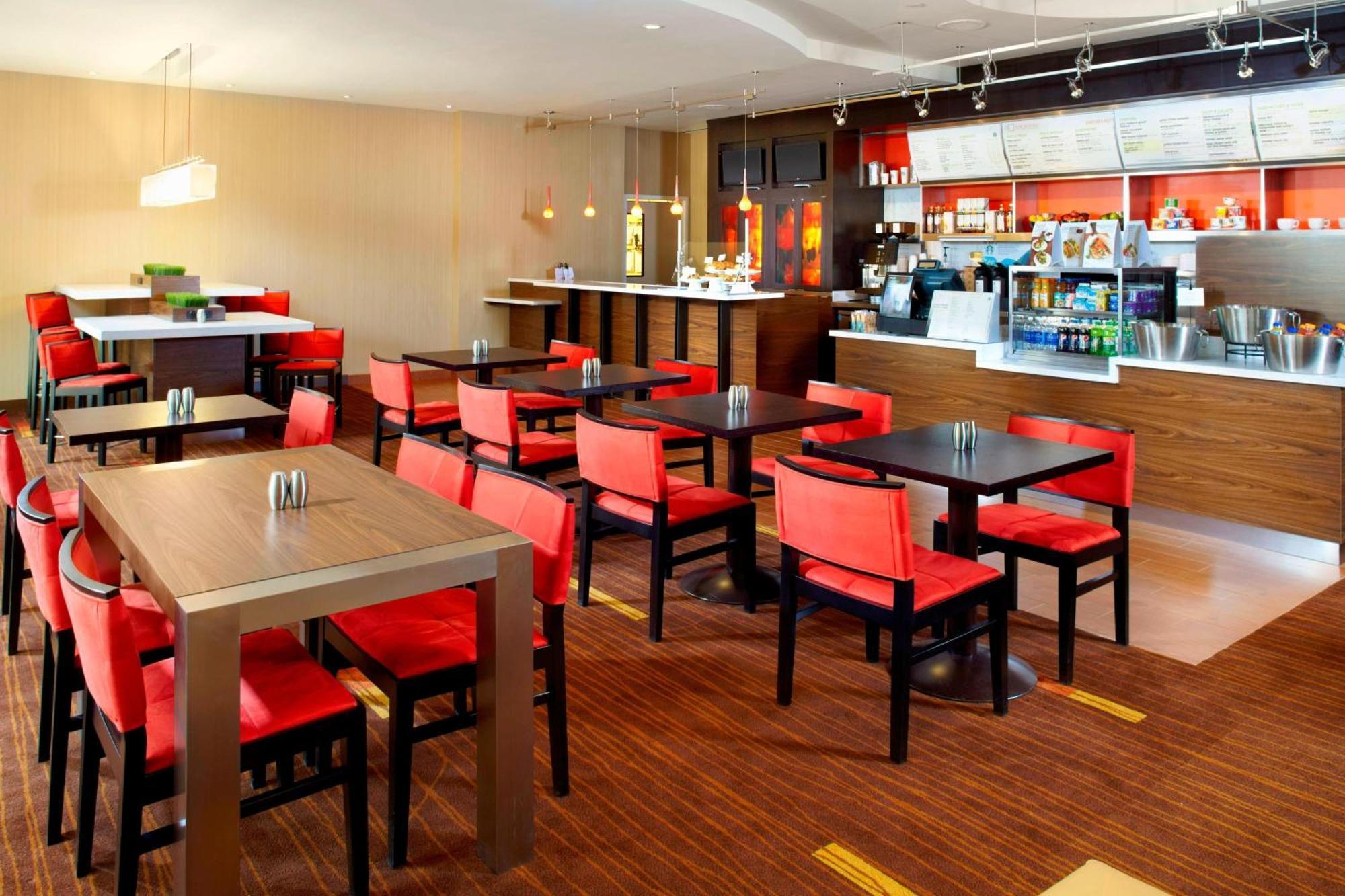 Courtyard By Marriott Pittsburgh West Homestead Waterfront Eksteriør billede