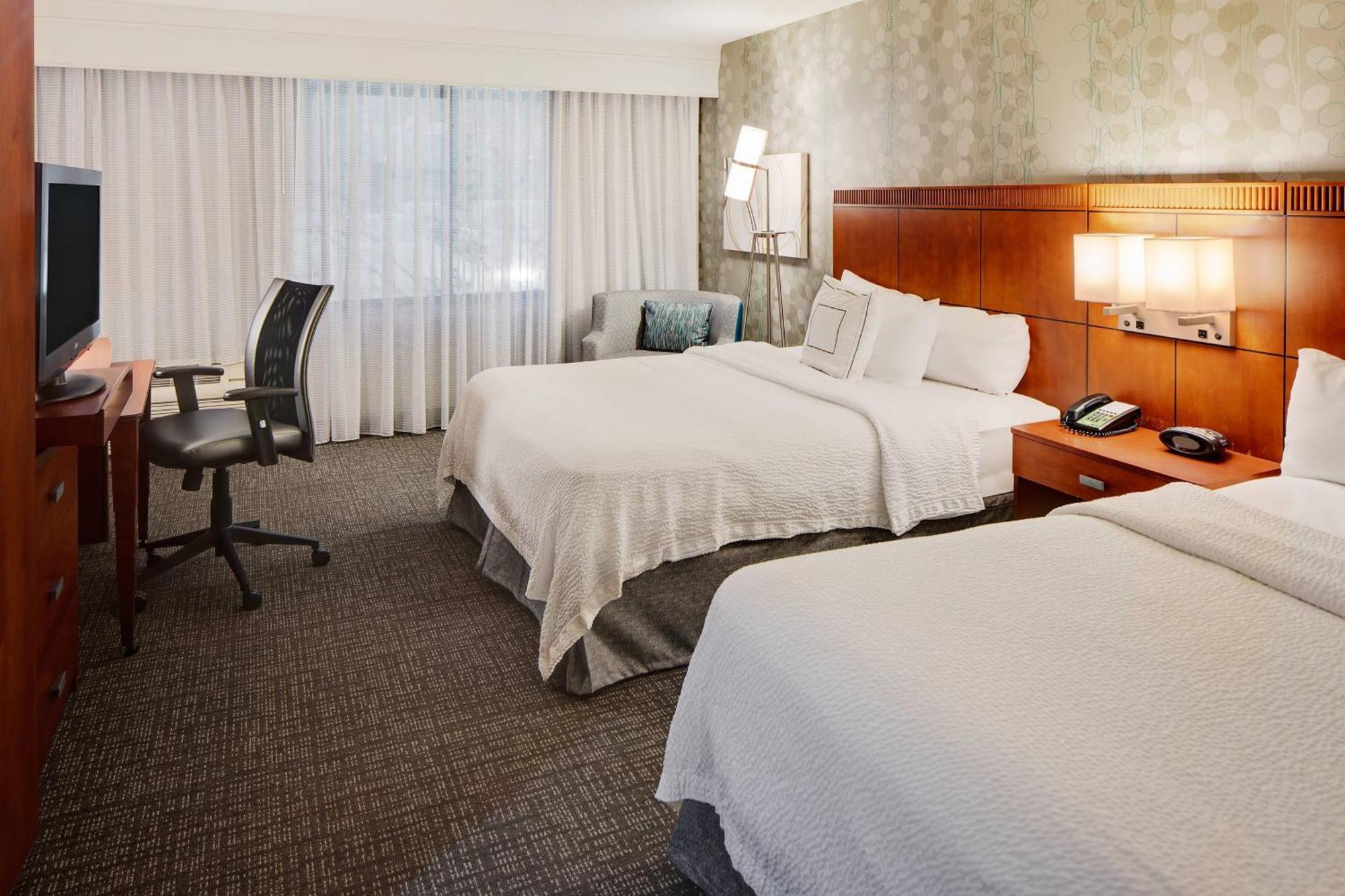 Courtyard By Marriott Pittsburgh West Homestead Waterfront Eksteriør billede
